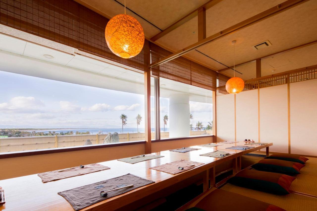 Ana Holiday Inn Resort Miyazaki By Ihg Bagian luar foto