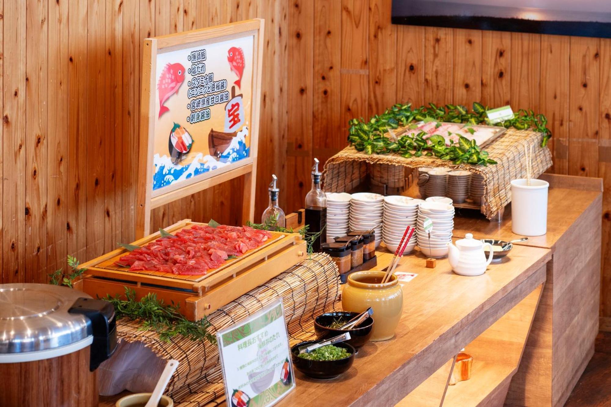 Ana Holiday Inn Resort Miyazaki By Ihg Bagian luar foto